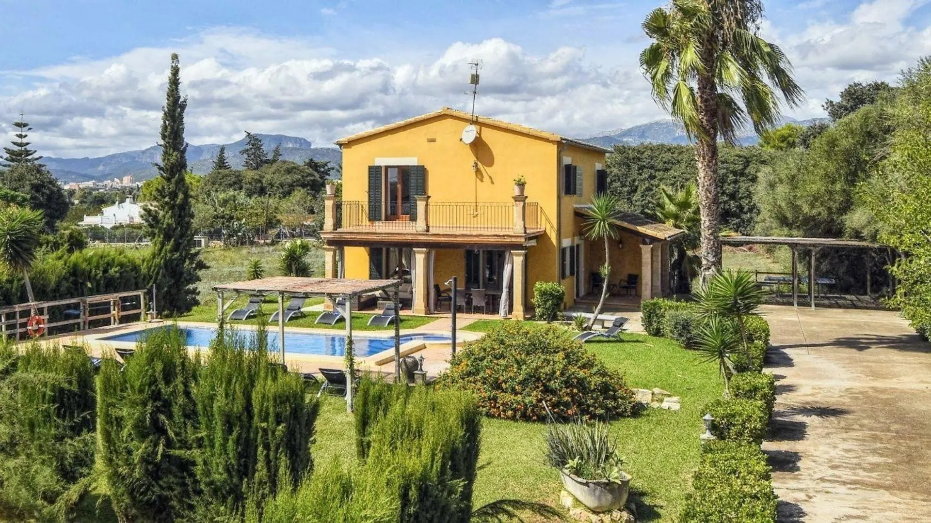 Gemuetliches Ferienhaus Mit Pool Inca  Inca (Mallorca)